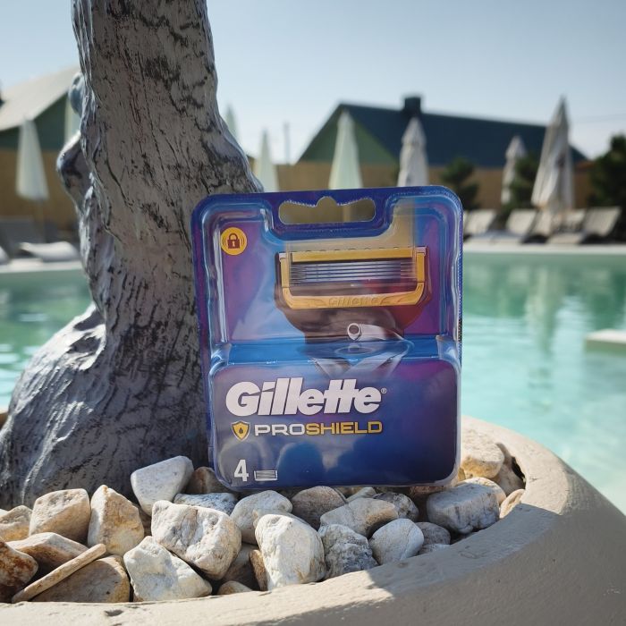 Gillette Proshield (4 шт) Plastic