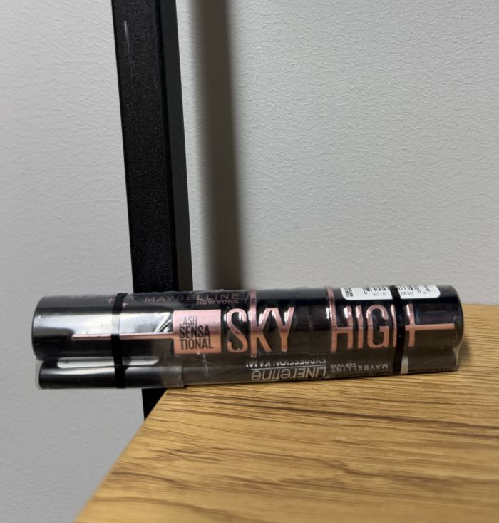 Maybelline SkyHigh Cosmic BLACK Туш для вій (extra чорна)+🎁Олівець для очей (чорний)