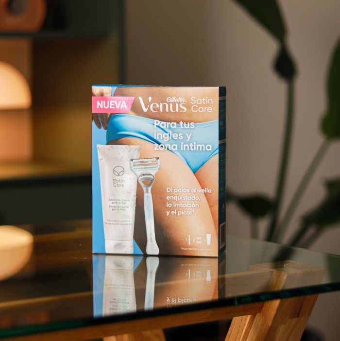 Venus Satin Care Bikini Набір для чутливої шкіри
