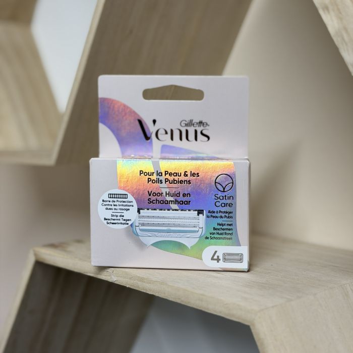Venus Satin Care Bikini (4 шт) сумісні лише зі станком Venus Satin Care (Bikini)