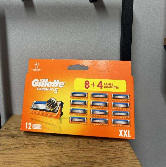 Gillette Fusion 5 (12 шт) Планшет Mega New Pack